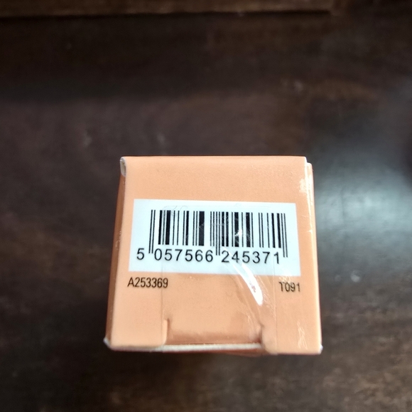 I Heart Revolution Tasty Peach Lip Oil SWEET PEACH New Sealed Box - Picture 3 of 4